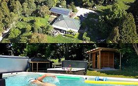 Golden Caves Bed&Breakfast