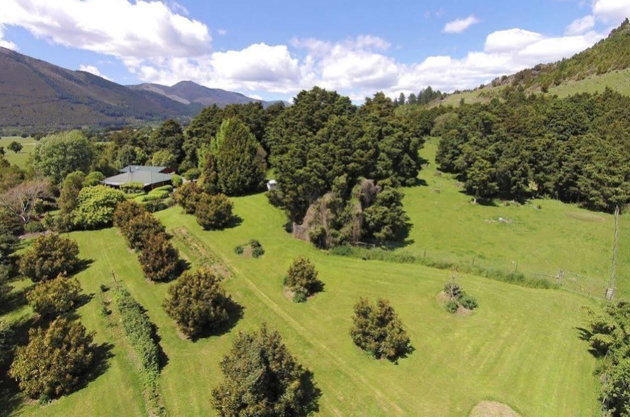 Golden Caves Bed&Breakfast Takaka Exterior foto